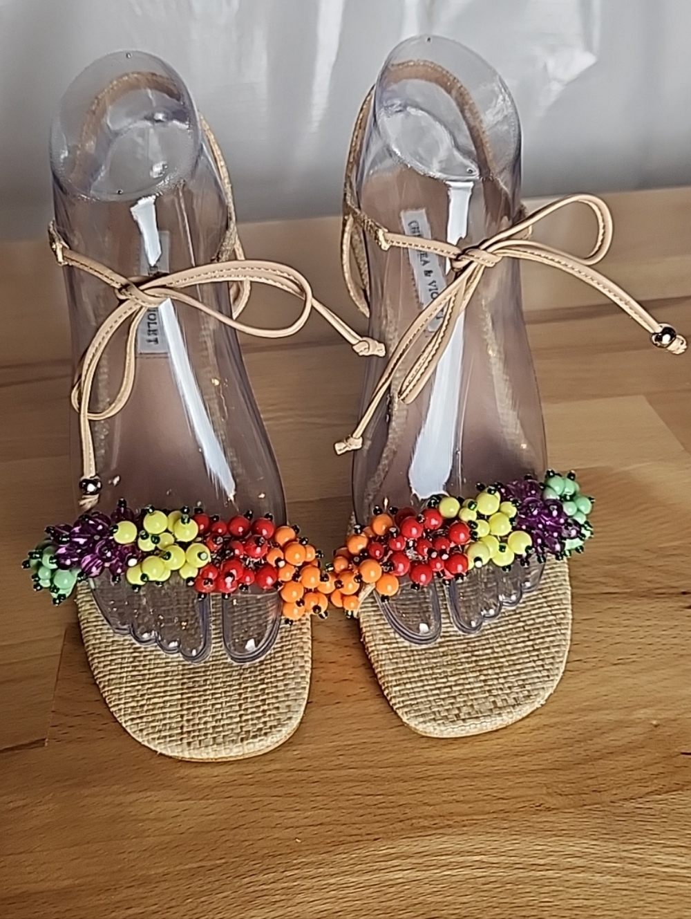 Chelsea & Violet Trsty Beaded Heels Sandals Sz8 Raffia Rainbow Strappy Resort